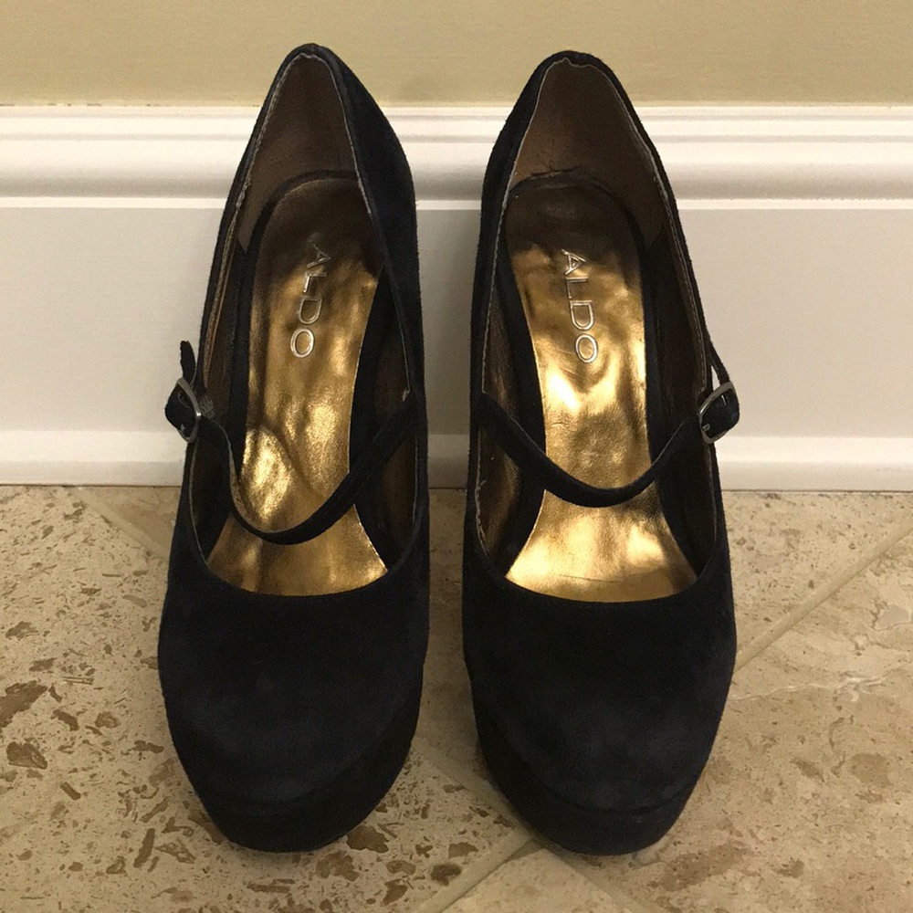 ALDO suede pumps